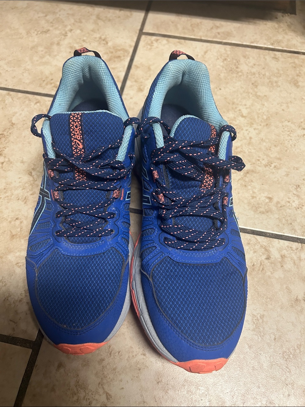 ASICS women’s Blue Performance Running Shoes